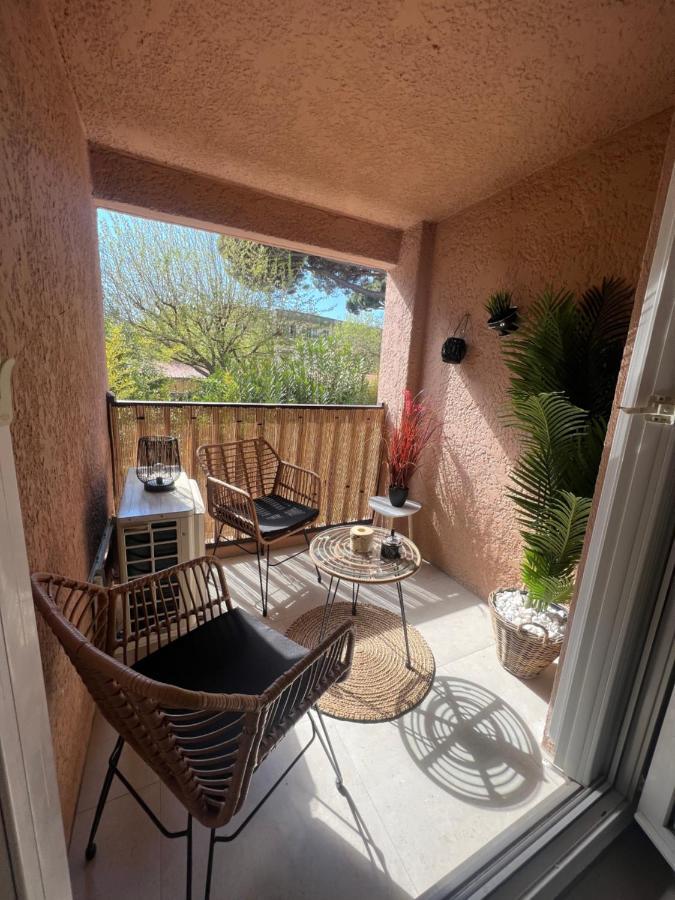 Appartement Pied Dans L'Eau La Seyne-sur-Mer Dış mekan fotoğraf