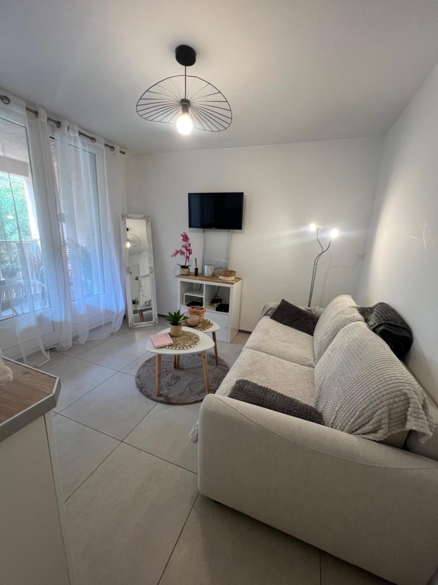 Appartement Pied Dans L'Eau La Seyne-sur-Mer Dış mekan fotoğraf